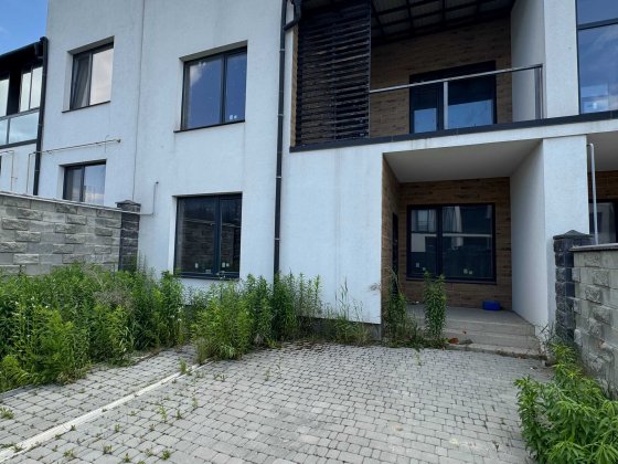 Продаж котеджу на Щасливому Ровно