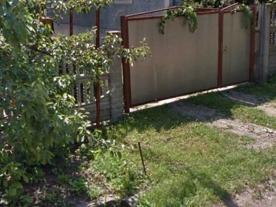 Власник продам частину будинку на рощі стинка 2х кімнатний Чернівці