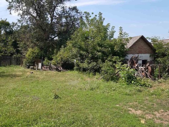 Продається хата 50метр. від лісу Черкаси