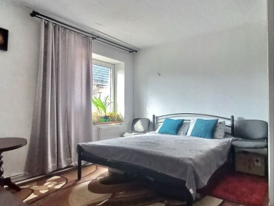 Продаю частину будинку виділену в одиницю в районі 20 школи Черкассы