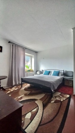 Продаю частину будинку виділену в одиницю в районі 20 школи - фото 1