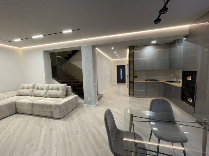 Продаж дуплекса з гаражем, 4 кімнати - фото 1