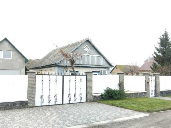 Будинок з новим вел. гаражем і виноградниками в Ч. Слободі (п3) Черкассы