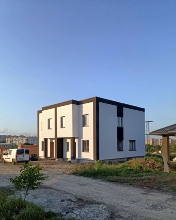 Котедж в місті за супер ціною - фото 1