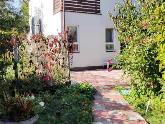 Продаж  будинку 115 кв м, 4,5 сот землі, 2 спальні Оболонський рн Київ