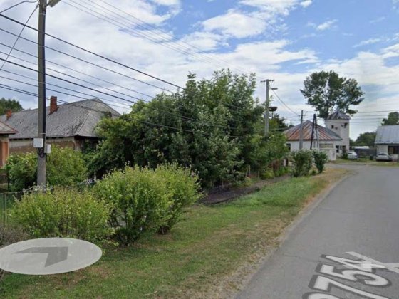 Будинок з землею в Словаччині с. Єнковце Ужгород