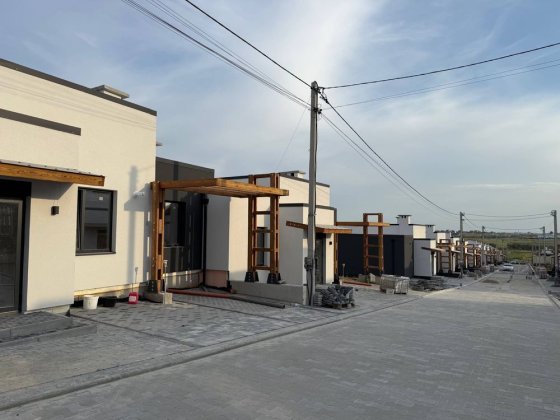 Продам котедж з хорошою якістю будівництва Ровно