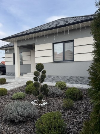 Продаж затишного будинку в тихому житловому районі - фото 1