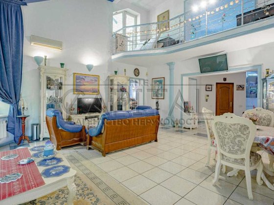 Бориспільський, Золочівська Осокорки будинок  СТ Містобудівник Київ