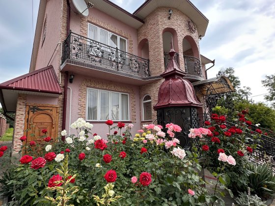 Продаж будинку Садгора Черновцы
