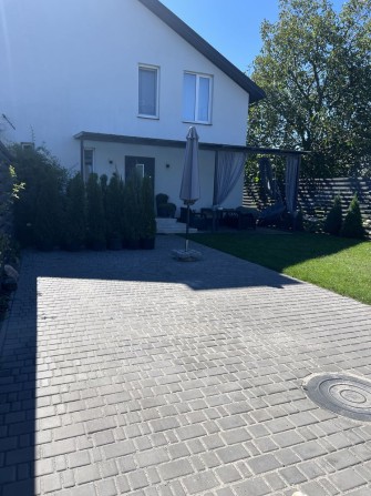 Продаж танхауса біля метро Лівобережна, русанів. сади  ( є генератор) - фото 1