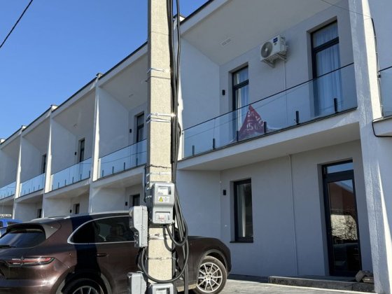 Продається котедж в чудовій місцевості Ужгород