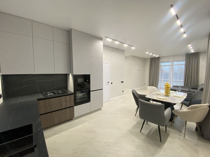 Продаж одноповерхового будинку з ремонтом - фото 1