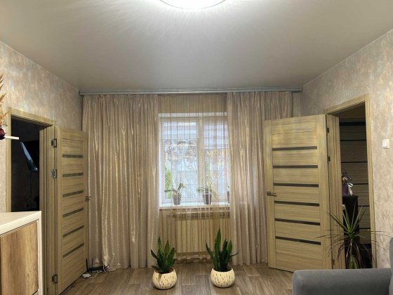 Продаж частини будинку на вул. Миколи Стасюка, Днепр