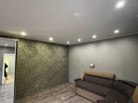 Продам пол дома ,  по улице Желябова . Днепр