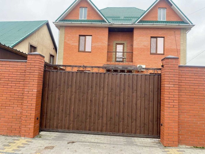 Продам гарний будинок на Клочко - фото 1