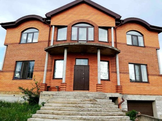 Продам будинок 334 м. кв. Киіів, Дарницький район. Вул Промислова 23Д. Киев