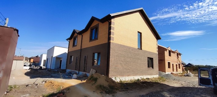 Продаж дуплекса від забудовника 95м2, вся інфраструктура в наявності - фото 1