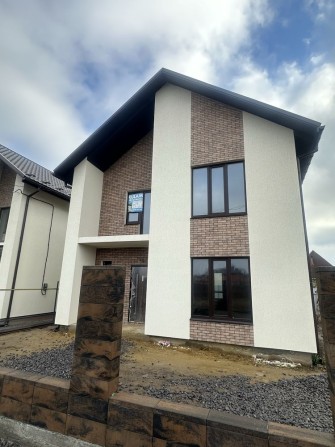 Продам будинок у гарному районі! - фото 1