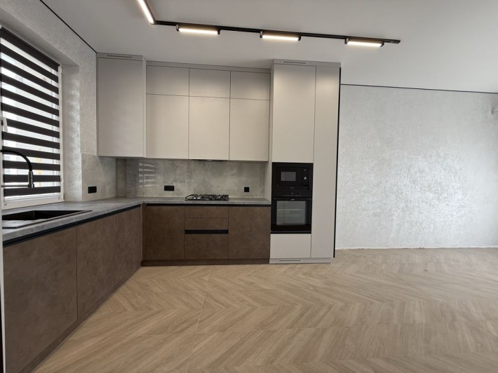 Продав таунхауса з ремонтом - фото 1