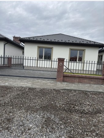 Продаж котеджу м.Ужгород район Садовий (біля «Ківі») - фото 1