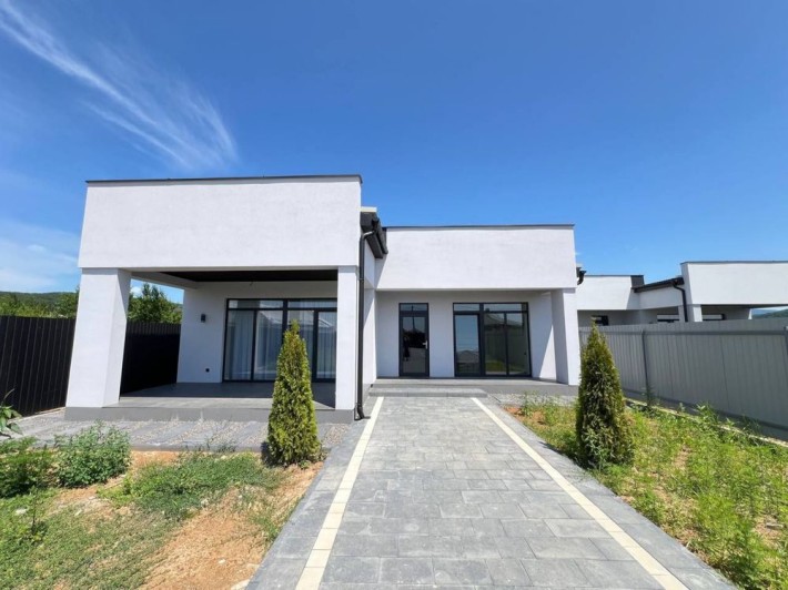 Продам будинок в Оноківцях 135 м. кв. 220000$ - фото 1