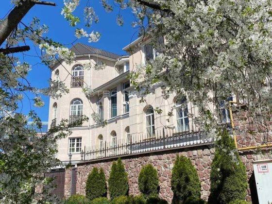 Продажа дома 810м2 центр Зверинецкая Печерск Мичурина Ботанический Сад Київ