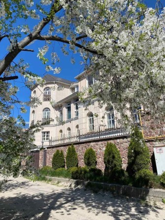 Продажа дома 810м2 центр Зверинецкая Печерск Мичурина Ботанический Сад - фото 1