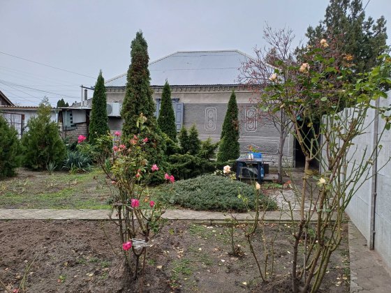 Продам дом с ремонтом 70 кв м на Береговой, участок 5соток Фрунзенский Днепр