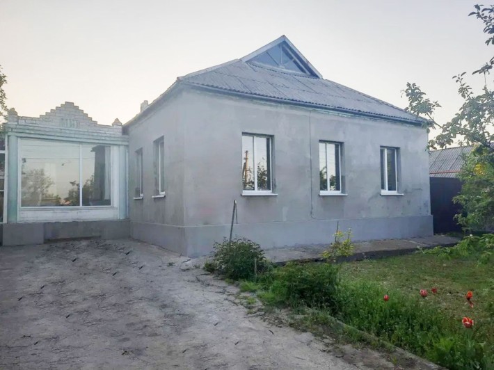 Дом 115 м. кв. Участок 20 соток. Газ. АНД район. Ул. Моховая. - фото 1