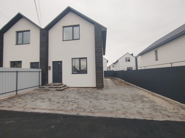 Продаж 2-поверхового дуплекса - фото 1