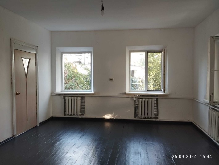 Продаж будинку 5к Лівобережний-3
Рилєєва вул. - фото 1