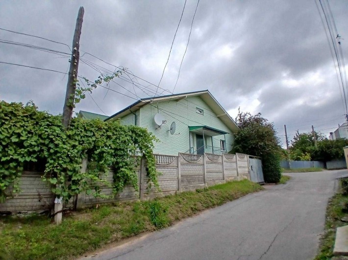 Продаж  просторого будинку, можливо по програмі єВідновлення - фото 1