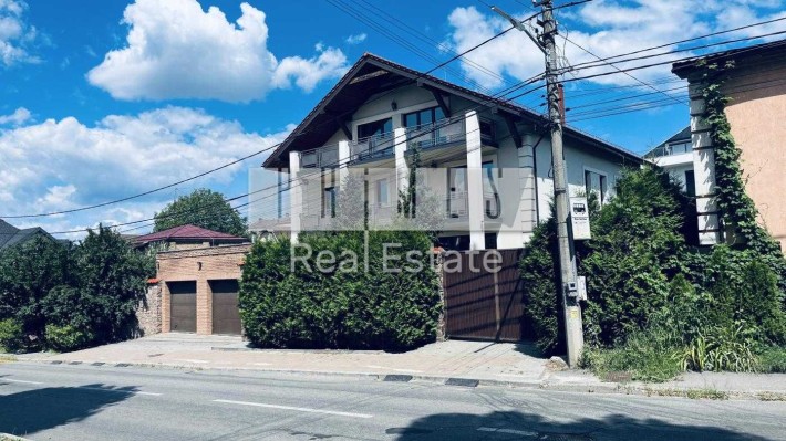 Продаж будинку з ділянкою, вул. Добрий Шлях, Голосіївський район - фото 1