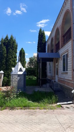 Продаж будинку з власним ставком у м.Вінниці, вул.Левадна - фото 1