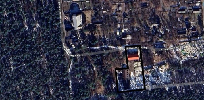 Обмін майнового комплексу (будинків) у лісі поряд з метро Житомирська - фото 1