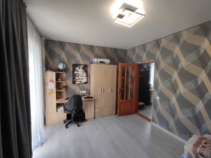 Будинок 2 спальні АГВ ділянка 7.6 с ділянка міські комунікації у місті - фото 1