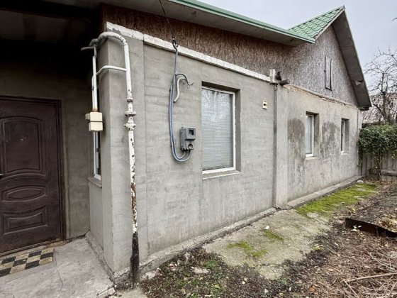 Продаеться  будинок лівий берег, вул. Гагринска Дніпро