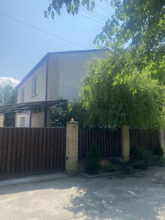 Продаєть власний будинок в екологічному районі Києва - фото 1