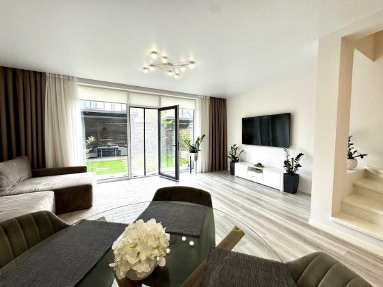 Таунхаус, будинок з новим ремонтом, метро Оскорки, Славутич Київ