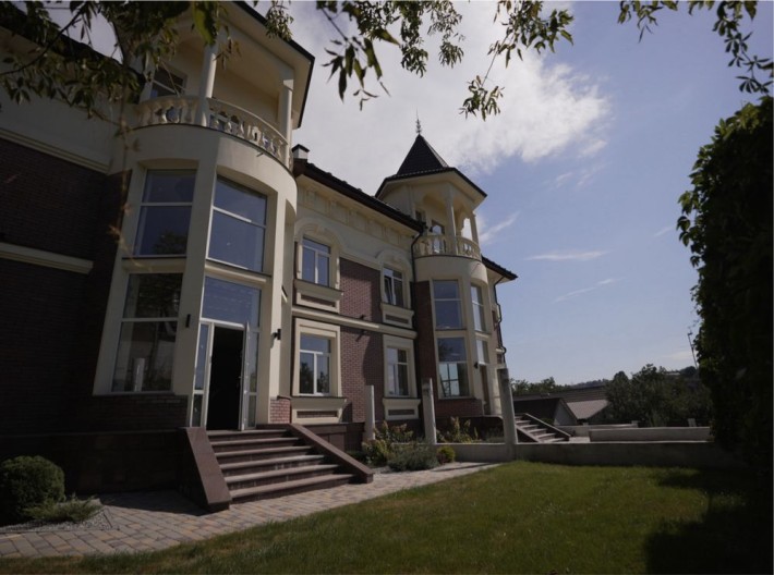 Котедж у Києві, проспект Лобановського - фото 1