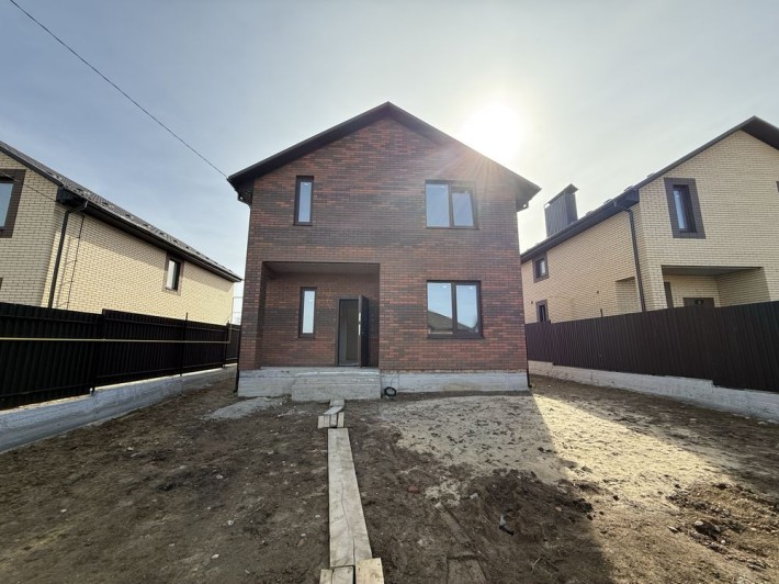 Продаж приватного будинку - фото 1