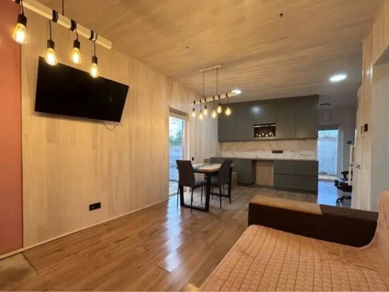 Сучасний будинок на ж/м Придніпровськ. Заходь і живи. Без комісії. Днепр