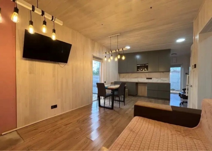 Сучасний будинок на ж/м Придніпровськ. Заходь і живи. Без комісії. - фото 1