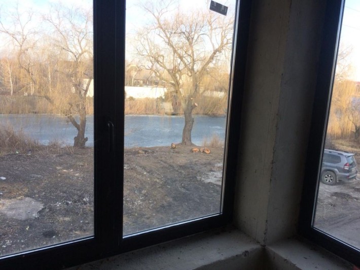 Продам дом с  участком - фото 1