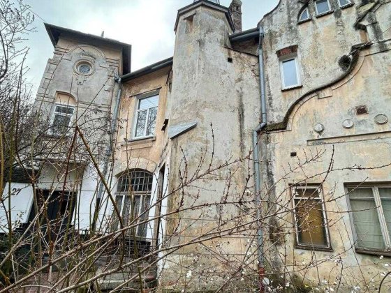 Продаж історичної вілли в ближньому центрі Львів