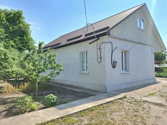 Продам будинок на Новомиколаївці, 105 кв.м., 4 кімнати, АГО, 8 соток Кропивницький