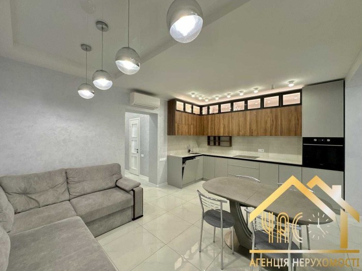 Продам таун з ремонтом, Київ/Жуляни/95м2/2сот - фото 1