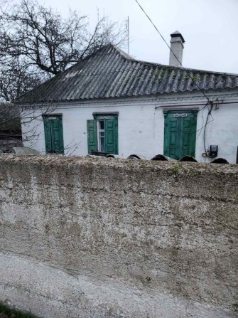 Продам добротний дім. Пос. Ясний Сухачівка 175км - фото 1