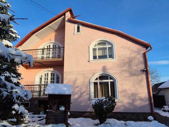 Продаж будинок вул. Пасічна Львів